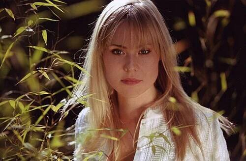 Kristin Booth - Wikipedia