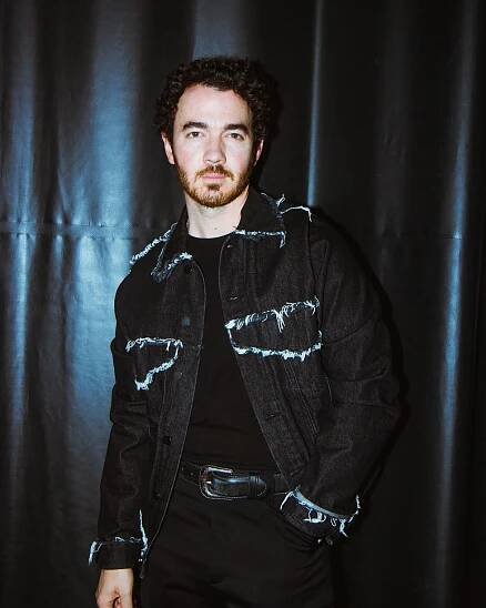 Poprask na koncertě Jonas Brothers v Praze: Vyděšená kapela utekla z pódia!