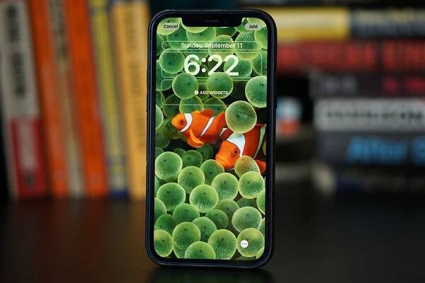 iOS 16 review: unlocking the lock screen
