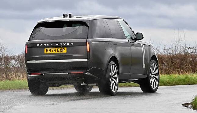 Range Rover (2025) review: SUV decadence 