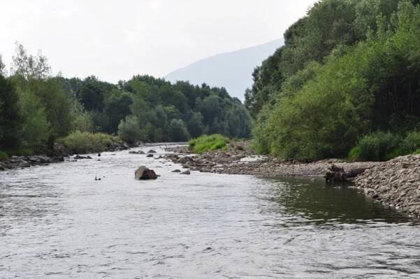 Vznik obce - Řeka Ostravice hranicí Moravy a Slezska