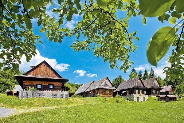 Výlety do Rožnova a okolí, Valašsko - Beskydy na 2 až 4 dny - apartmány