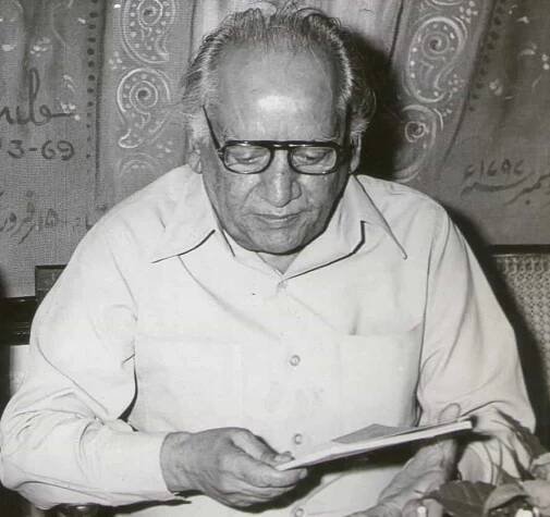 Best Faiz Ahmad Faiz Poems Featured Image