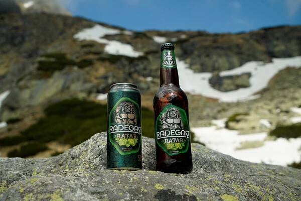 Túžba po horkosti na Slovensku rastie, chmeľ hrá v tomto hlavnú úlohu – Živé pivo