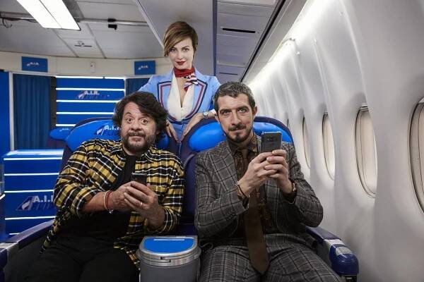 Pasquale Petrolo, Violante Placido, Paolo Ruffini - Modalità aereo - Promo