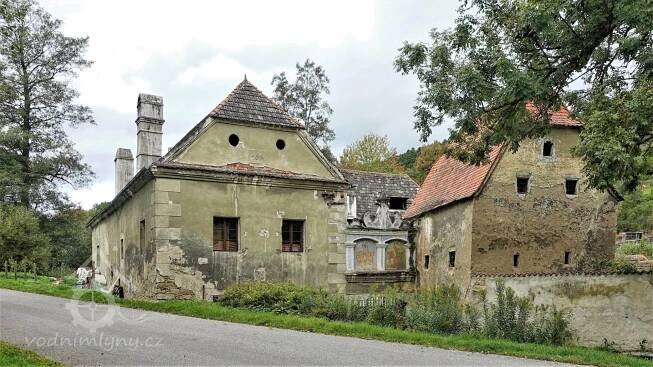 Dobrkovický, Hölderův mlýn; Hammermühle | Vodnimlyny.cz