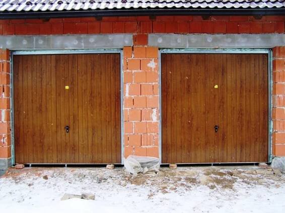 Garážová vrata - sekční, výklopná, rolovací, dvoukřídlá » Superto.cz - dodavatelské nabídky