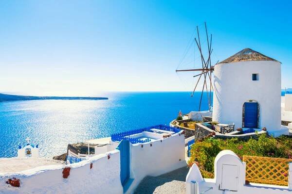 White architecture in Santorini island, Greece. Windmill in Oia town at sunny day. Travel and vacation concept Previously downloaded S M L XL XXL 2124 x 1416 px (7.08 x 4.72 in.) - 300 dpi - RGB You’ve downloaded this photo before, so you won’t be charged again. Re-download for free By clicking “Re-download for free” you acknowledge that you’ve read and agree to the Terms and Conditions of the applicable license agreements. We do not accept AI-generated content into our visual library Includes our standard license.Add an extended license. Credit:Olga_Gavrilova Stock photo ID:2075119570 Upload date:March 13, 2024 Categories: Stock Photos Santorini