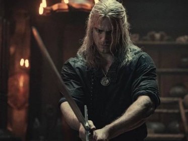 Liam Hemsworth to replace Henry Cavill as Geralt in ‘The Witcher’
