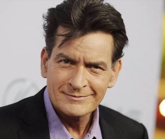 Foto k tématu Charlie Sheen – stránka 15