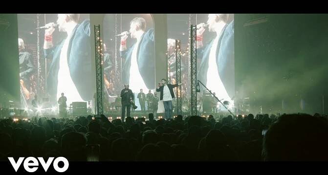 Jelen, Jiří Pavlica & Hradišťan - Miluju tě (Live O2 Arena)