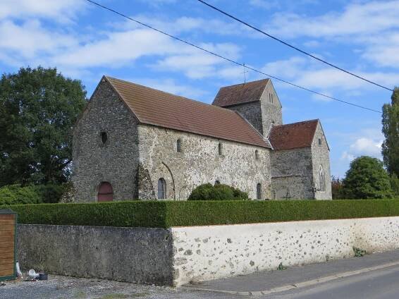 Súbor:La Chapelle-sous-Orbais - Église Saint-Pierre-Saint-Paul 1.jpg
