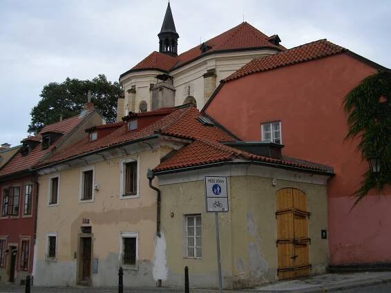 Soubor:Mýtnice - bývalá (Hradčany), Praha 1, Pohořelec 18, Hradčany.JPG