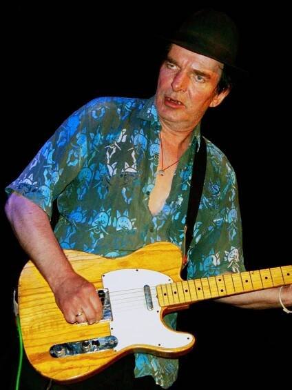 Brian James (guitarist)