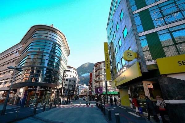 KATALÁNSKO ANDORRA GIRONA s pobytem u moře LET 14