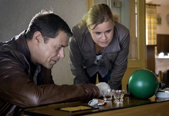 Vraždy na severu - Mistr netrefil - Z filmu - Sven Martinek, Marie-Luise Schramm