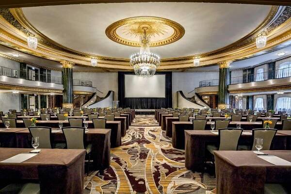 Intercontinental Chicago Magnificent Mile By Ihg Hotel Exterior photo