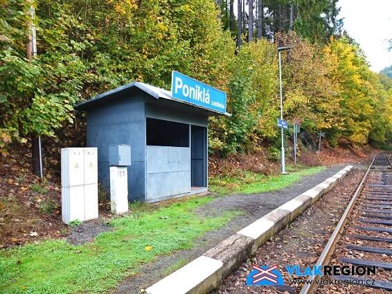 042 Poniklá zastávka