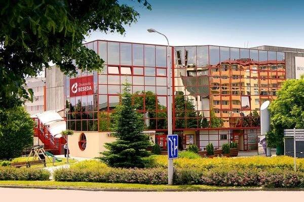 Kongresové a kulturní centrum Otrokovická BESEDA foto 1