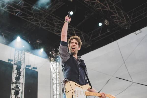 Na Pražském Majálesu si po třech letech zahráli Kryštof, Marek Ztracený měl koncert v metru