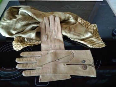 Dámské nappa kožené rukavice 8.5 hnědé bílá,