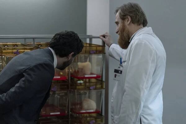 "Dr. Death" Showrunner, Executive Producer & Stars on Season 2 - The Credits