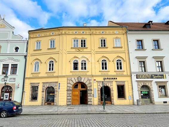 Pronájem bytu 1+KK v Plzni, náměstí Republiky - Realizováno - Prodáno nebo Pronajmuto | Trendy Reality s.r.o. Plzeň