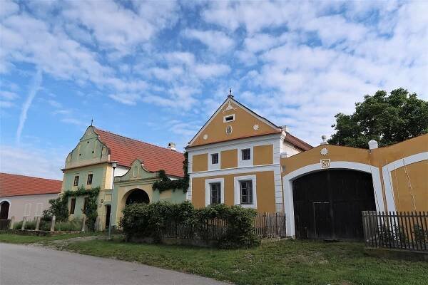 Soubor:Plástovice (1).jpg – Wikipedie