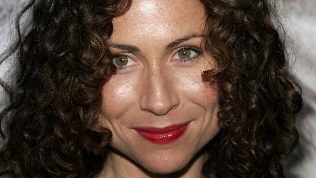 Minnie Driver popsala, jak hulvátským způsobem chtěl chlípný producent Weinstein přeobsadit její nejslavnější roli - Super.cz