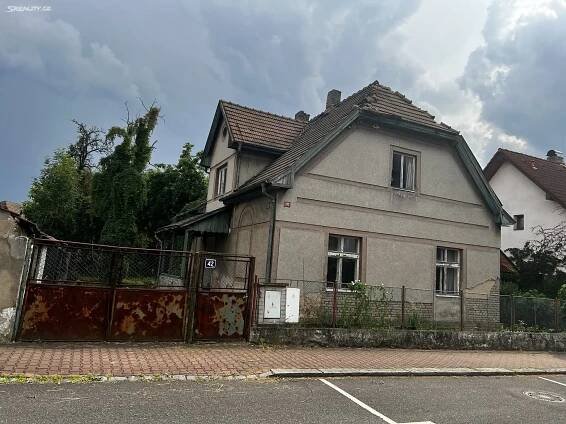 Praha 10 - Kolovraty, prodej RD 235 m2, pozemek 635 m2 , ul. Albíny Hochové, | Reality.iDNES.cz 