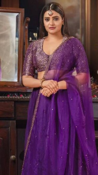 In pics: Stunning looks of Divya Pillai