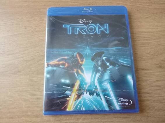 TRON LEGACY (J.Bridges) cz dabing NOVE, FOLIE