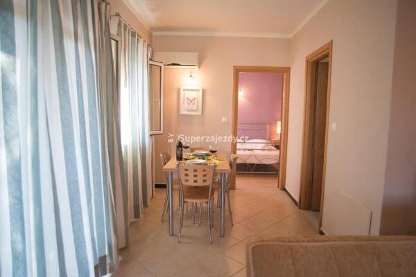 VILLA THEODORA - Řecko - Lefkada - Nikiana | Superzajezdy.cz