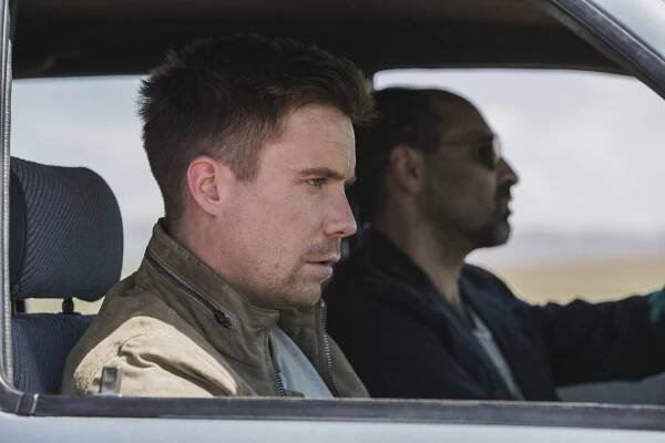 Deep State - Season 1 - Old Habits - Z filmu - Joe Dempsie