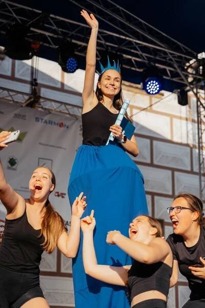 Majáles – Letem světem – Kulturní centrum Lanškroun