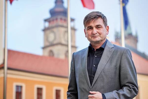 Pražírna Martina Červíčka. Přijďte s hejtmanem diskutovat o čemkoliv