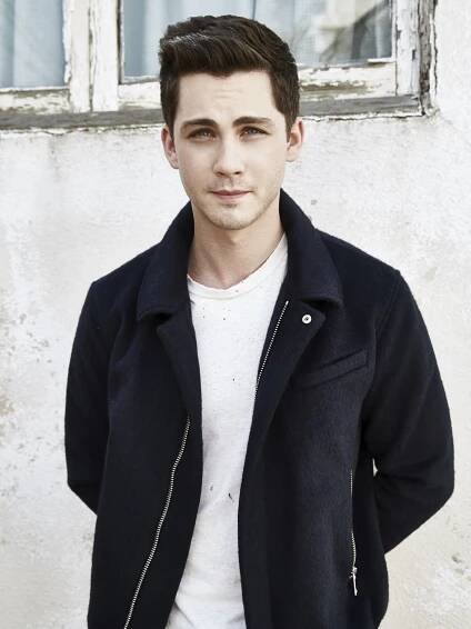 Logan Lerman fotka