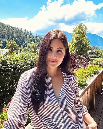 Katrina Kaif – Cloud, Plant, Sky, People in nature, Flash…