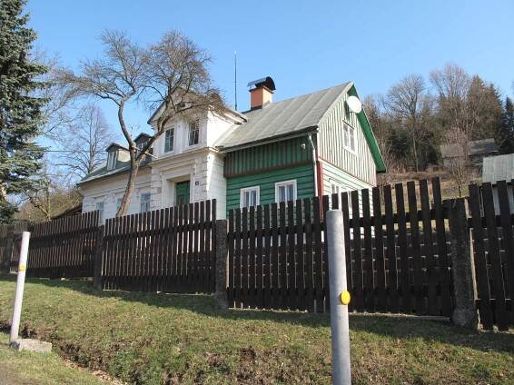 Soubor:Jindřichov (Lučany nad Nisou), roubenka IV.jpg