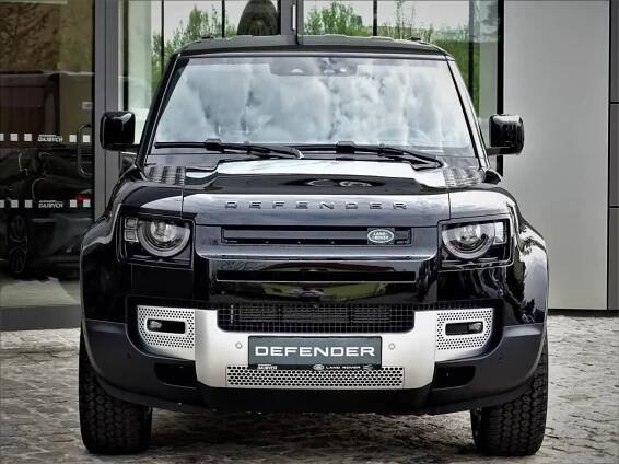 Land Rover Defender 110 D250 SE MY23 | Autosalon Dajbych