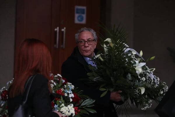 Poslední rozloučení s Mekym Žbirkou (†69): Soukromé fotky rodiny z pohřbu!