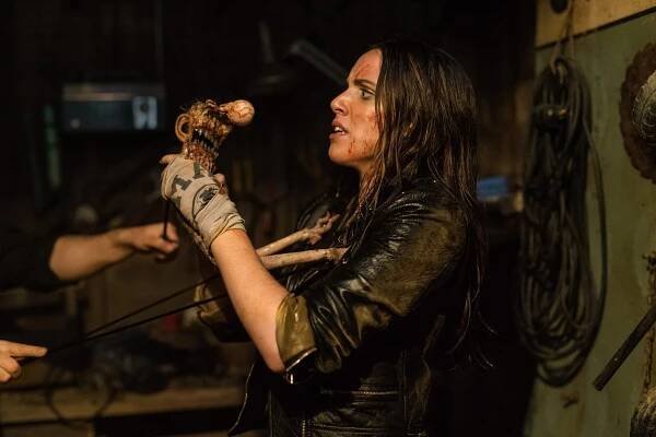 Ash vs Evil Dead - Judgement Day - Z natáčení - Arielle Carver-O'Neill