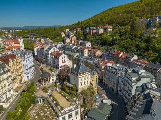 Karlovy Vary - Expozice Great Spa Towns of Europe v prostorách Zámecké věže | Stavby Karlovarského kraje