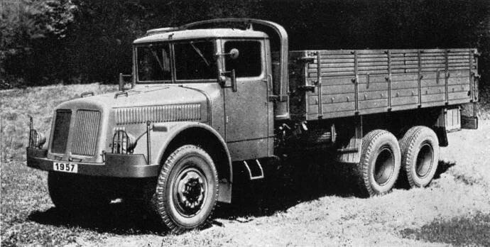Nejslavnější československý náklaďák? Legendární Tatra 111! Sloužila wehrmachtu, stavbám socialismu, proslavila se ve světě a na Sibiři měla dokonce pomník