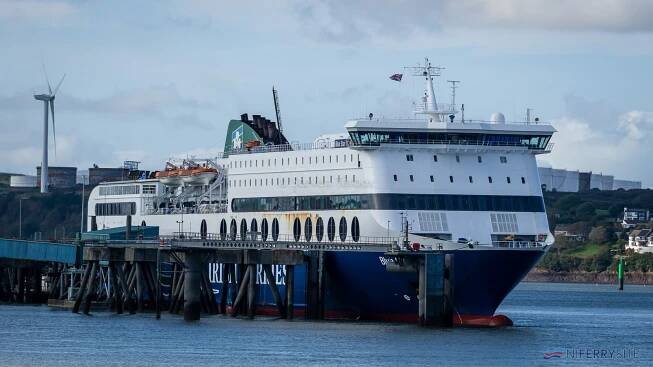 [Archived] A Look Inside: Blue Star 1 (with Deck Plans) | Irish Ferries 10