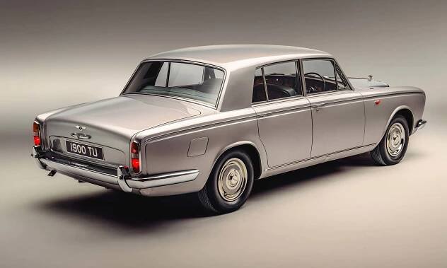 Bentley po 18 měsících renovace vrátil do původní krásy nejstarší T-Series z roku 1965 – DesignMag.cz