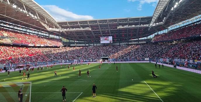 Autobusový zájazd na LM: Lipsko - Real Madrid | FotbalTour.