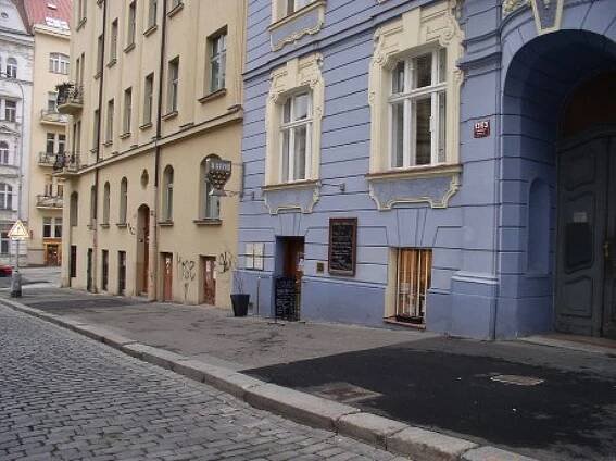 Vinárna U Vávrů Praha | Apetee