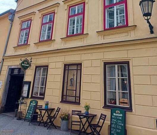 Restaurace U Lucerny (1) (1)