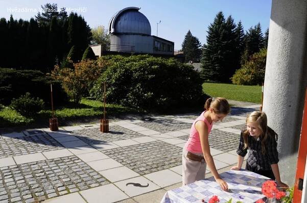 Hlavní budova | Den otevřených dvěří na Hvězdárně Valašské Meziříčí při Dni Zlínského kraje | 2011 | Fotogalerie | Hvězdárna